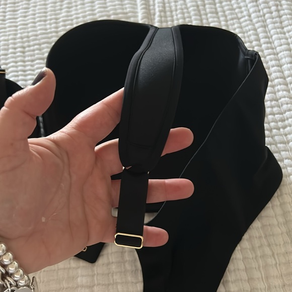 Women's size 44E full coverage black bra worn once - Picture 6 of 10